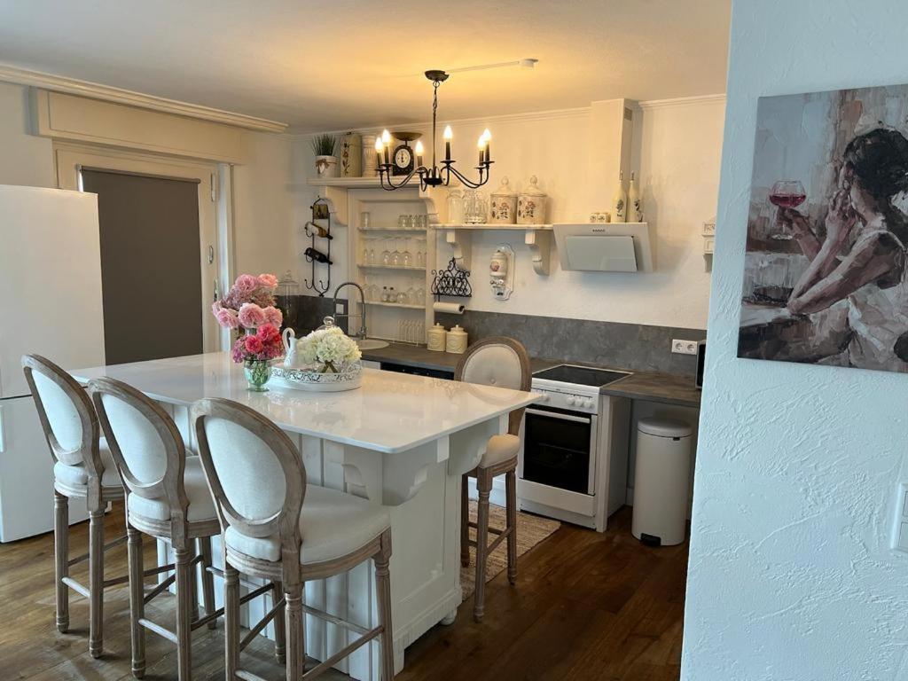 Ferienwohnung Und Appartement Naehe Moehnesee Fuer 4 Personen 바슈타이너 외부 사진